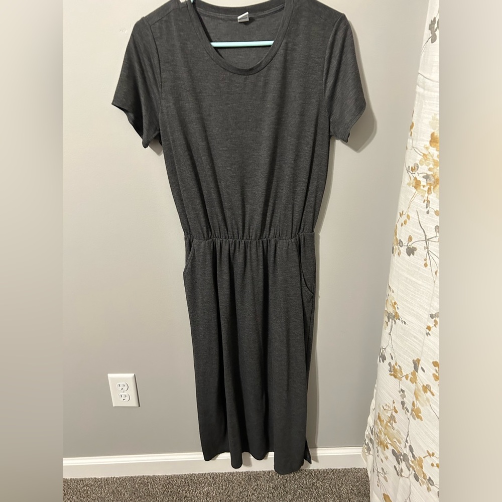Old Navy Medium Gray Dress with Pockets